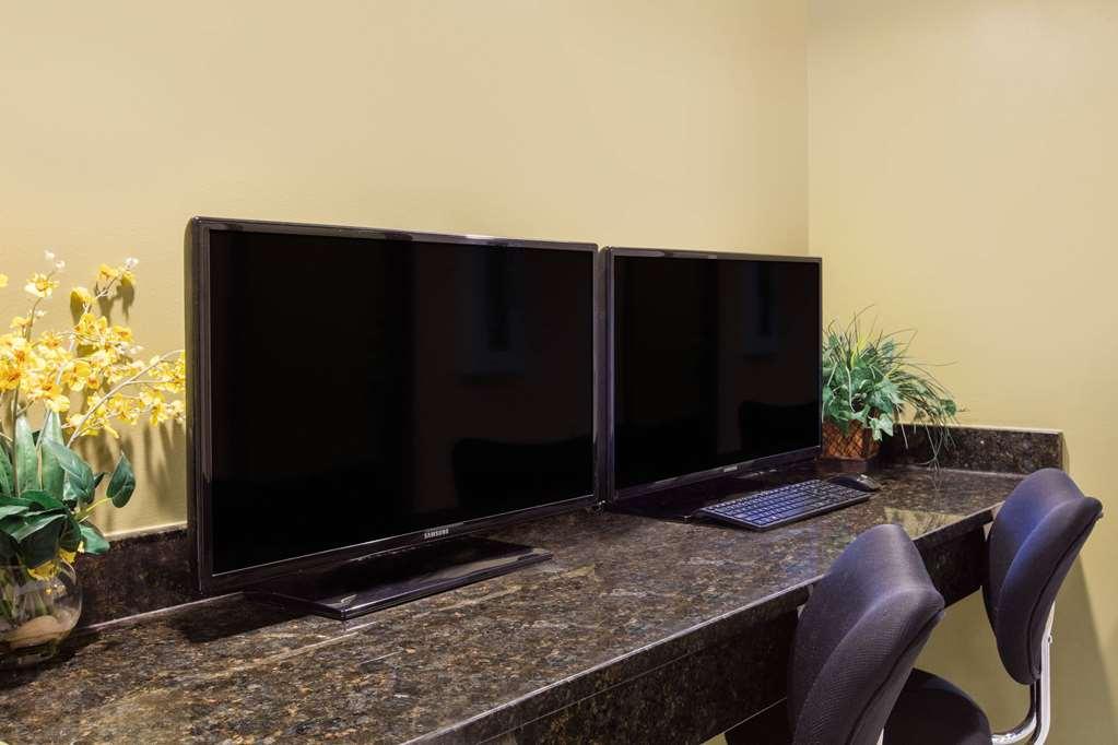 Super 8 By Wyndham Frederick Facilidades foto